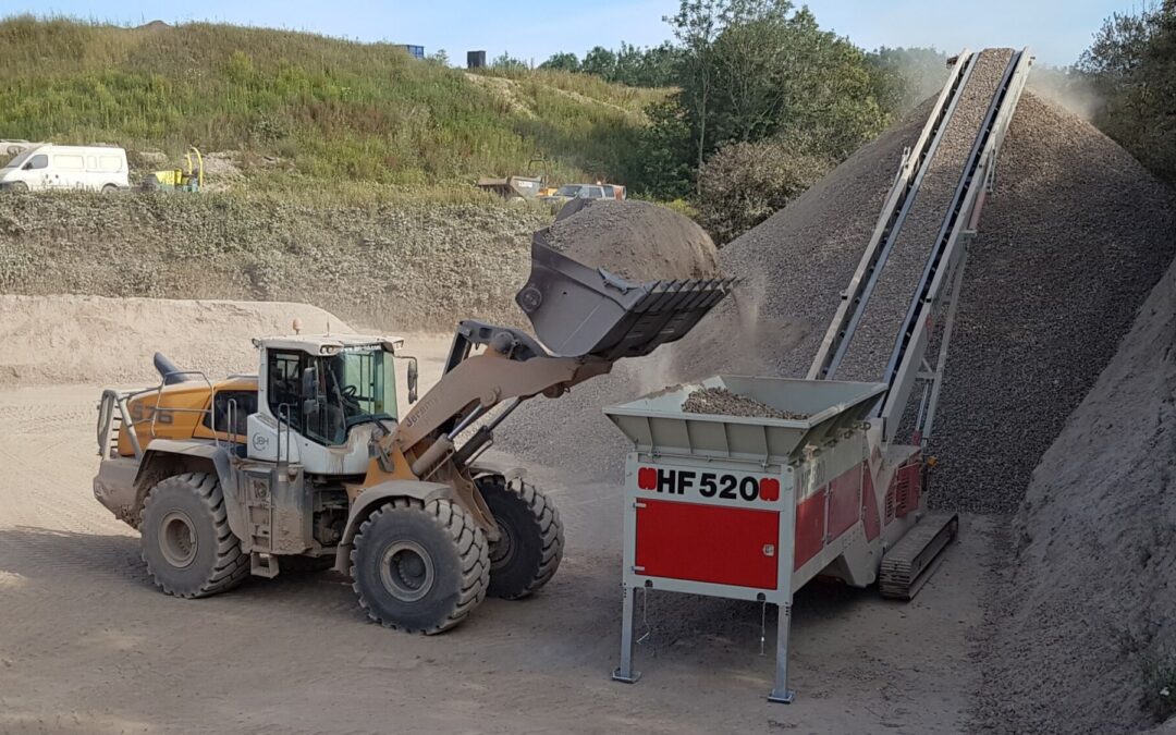 HF 520