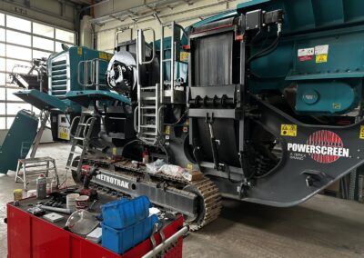 Werkstattservice für den Betreiber von Aufbereitungstechnik# Backenbrecher